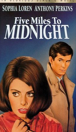 Five Miles to Midnight (1962)